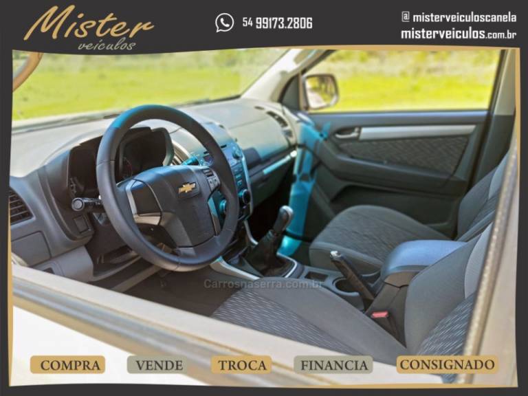 CHEVROLET - S10 - 2013/2013 - Dourada - R$ 94.900,00