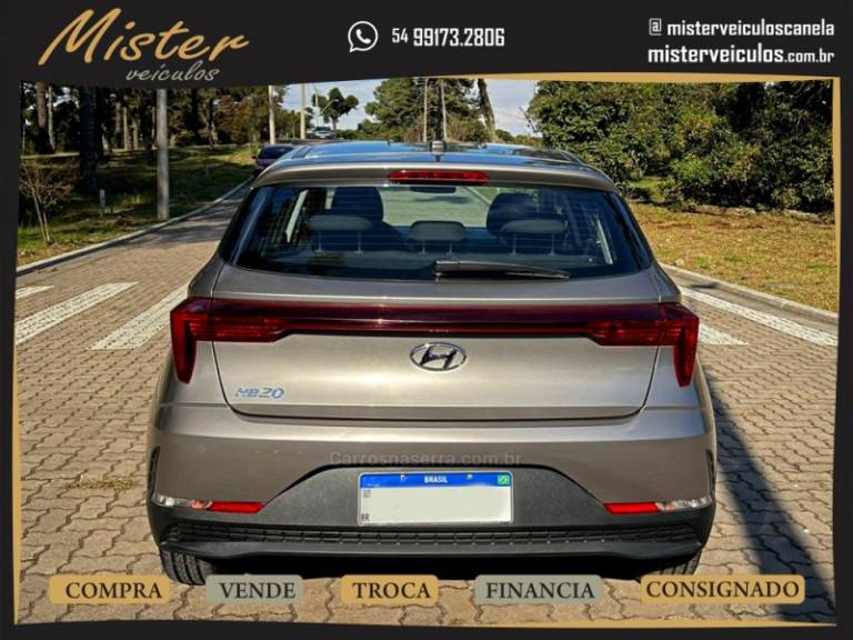HYUNDAI - HB20 - 2023/2024 - Dourada - R$ 75.900,00