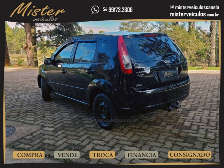 FORD - FIESTA - 2009/2010 - Preta - R$ 25.900,00